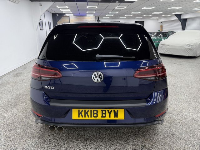 View our VOLKSWAGEN GOLF