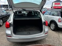 USED 2014 14 VAUXHALL ASTRA 1.6 CDTi ecoFLEX Tech Line Sports Tourer 5dr Diesel Manual Euro 6 (s/s) (110 ps) 