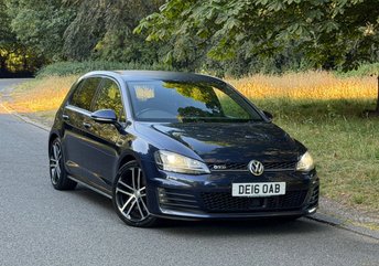 2016 VOLKSWAGEN GOLF