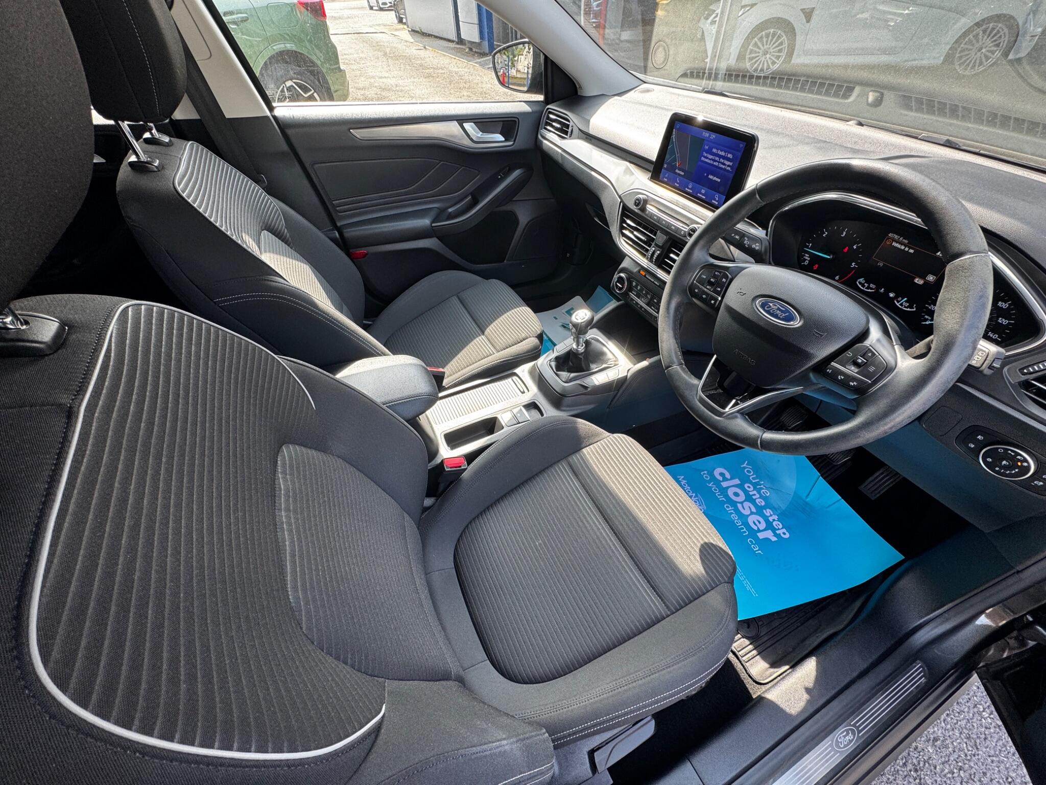 2021 21 FORD FOCUS