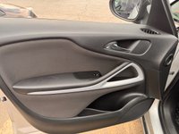 USED 2012 12 VAUXHALL ZAFIRA TOURER 2.0 CDTi Exclusiv MPV 5dr Diesel Manual Euro 5 (130 ps) 
