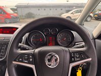 USED 2012 12 VAUXHALL ZAFIRA TOURER 2.0 CDTi Exclusiv MPV 5dr Diesel Manual Euro 5 (130 ps) 