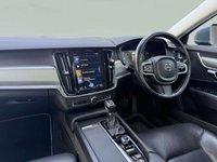 USED 2019 68 VOLVO S90 2.0 D4 Momentum Saloon 4dr Diesel Auto Euro 6 (s/s) (190 ps) 