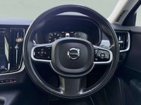 USED 2019 68 VOLVO S90 2.0 D4 Momentum Saloon 4dr Diesel Auto Euro 6 (s/s) (190 ps) 