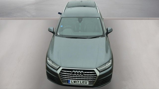 View our Audi Q7 range