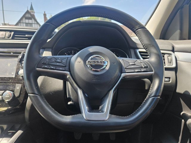 View our NISSAN QASHQAI