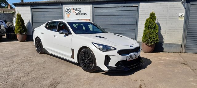 View our KIA STINGER