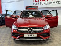 USED 2021 70 MERCEDES-BENZ GLC 2.0 GLC300d AMG Line (Premium Plus) SUV 5dr Diesel G-Tronic+ 4MATIC Euro 6 (s/s) (245 ps) 360 CAM+ADAPTIVE LIGHTS+CARPLAY