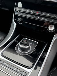 USED 2017 17 JAGUAR XE 2.0d R-Sport Saloon 4dr Diesel Auto Euro 6 (s/s) (180 ps) CLIMATE HEATED LEATHER MOT JUNE 27