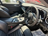USED 2019 19 ALFA ROMEO GIULIA 2.0T Veloce Saloon 4dr Petrol Auto Euro 6 (s/s) (280 ps) 19" LIGHTENED ALLOY WHEELS