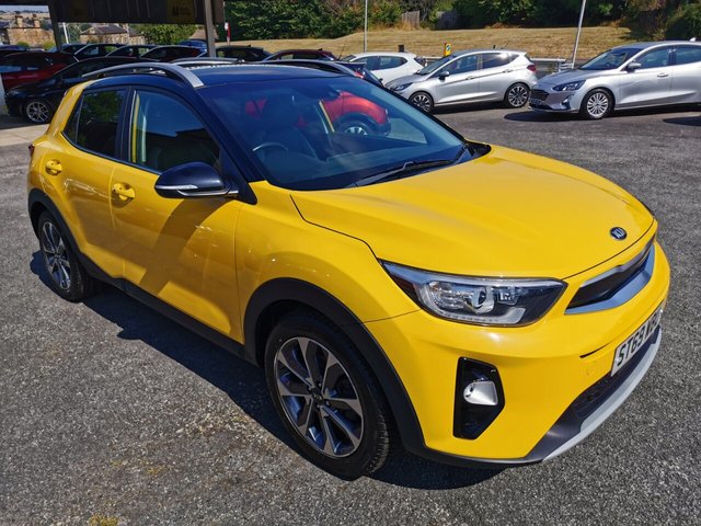 View our Kia Stonic 1.0 T-GDi 4 SUV 5dr Petrol DCT Euro 6 (s/s) (118 bhp)