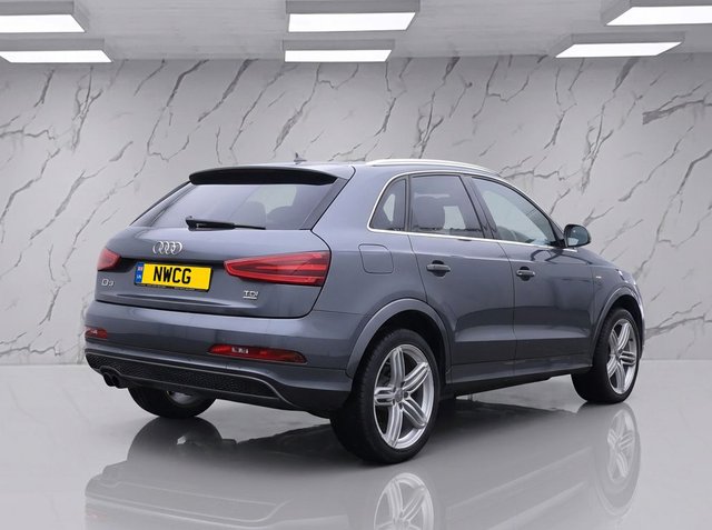 View our AUDI Q3