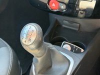 USED 2012 12 RENAULT CLIO 1.2 TCe Dynamique TomTom Hatchback 5dr Petrol Manual Euro 5 (100 ps) 