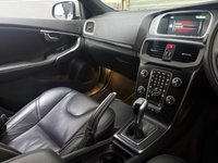 USED 2016 66 VOLVO V40 2.0 D2 R-Design Pro Hatchback 5dr Diesel Manual Euro 6 (s/s) (120 ps) CRUISE