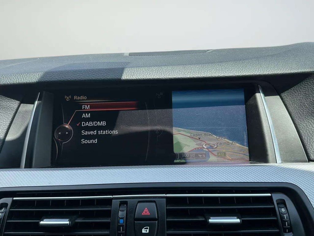 2016 BMW 5 Series — image 14