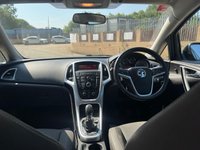 USED 2012 62 VAUXHALL ASTRA 1.6 16v SRi Hatchback 5dr Petrol Manual Euro 5 (115 ps) LOW MILEAGE*12 MONTH MOT*ALLOYS*AC*
