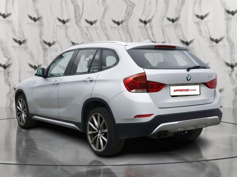 2013 BMW X1 in silver — photo 4 of 14