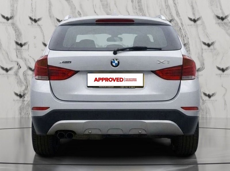 2013 BMW X1 in silver — photo 5 of 14