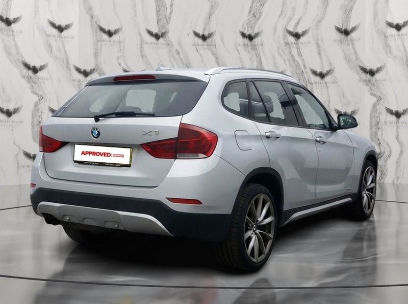 2013 BMW X1 in silver — photo 6 of 14