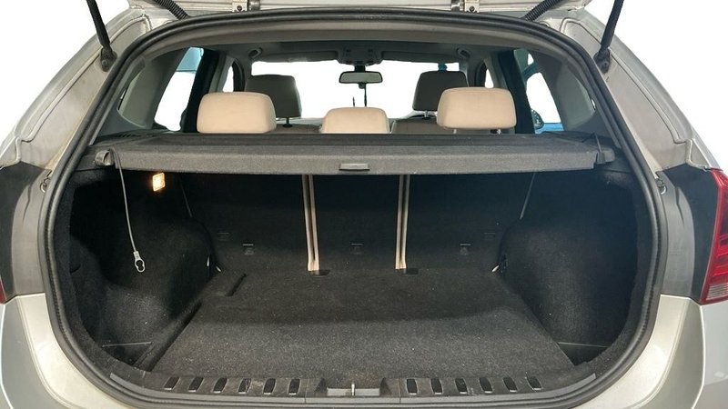 2013 BMW X1 in silver — photo 10 of 14