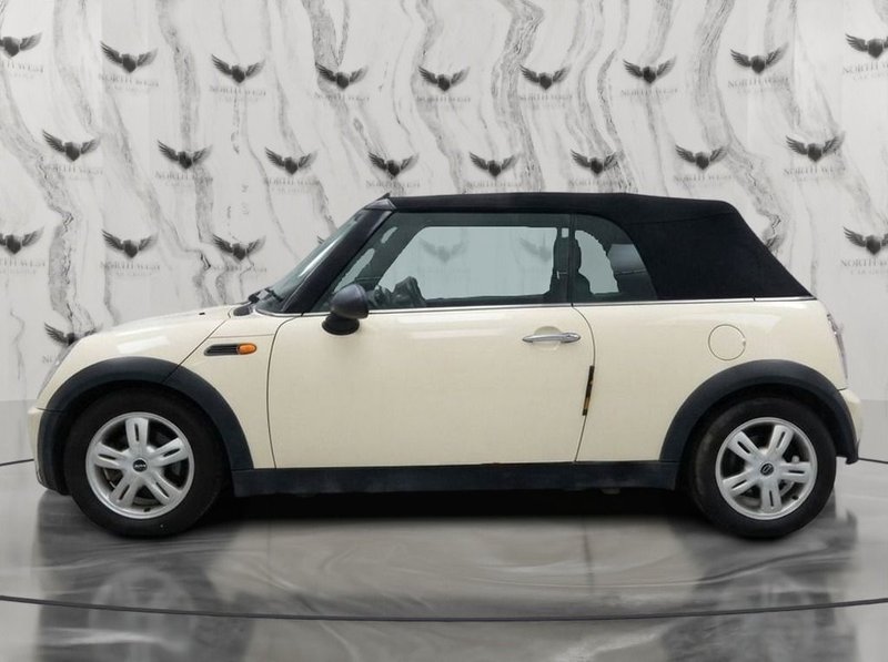 2008 MINI Convertible in white — photo 8 of 14