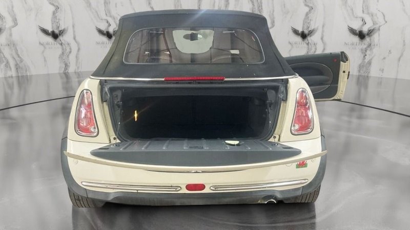 2008 MINI Convertible in white — photo 10 of 14