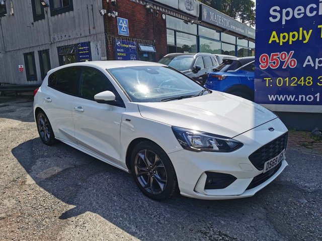 View our FORD FOCUS
