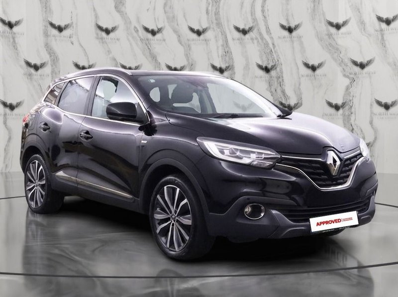 2018 Renault Kadjar in black — photo 1 of 13