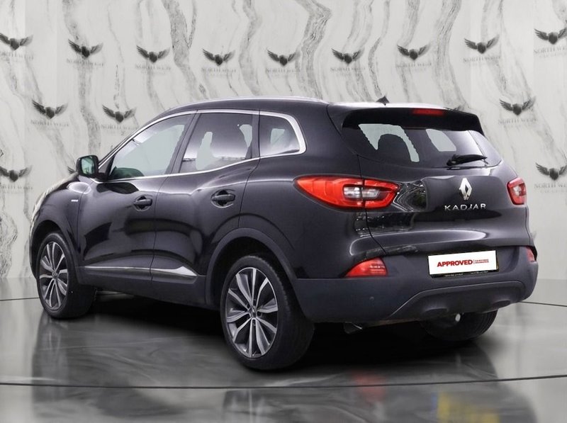 2018 Renault Kadjar in black — photo 4 of 13