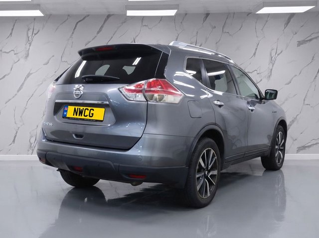 View our NISSAN X-TRAIL