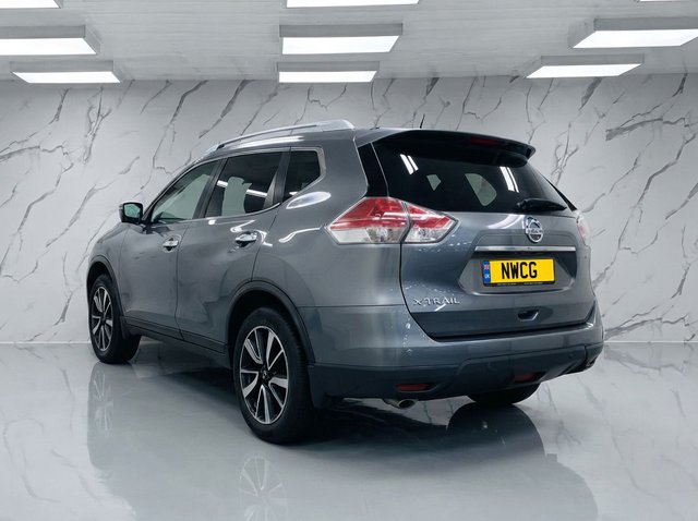 View our NISSAN X-TRAIL