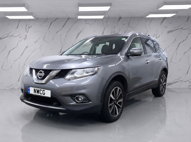 View our NISSAN X-TRAIL
