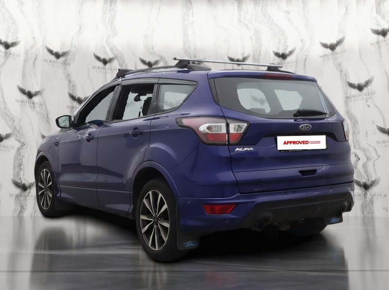 2017 Ford Kuga in blue — photo 4 of 13