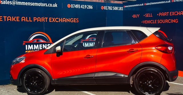 View our RENAULT CAPTUR