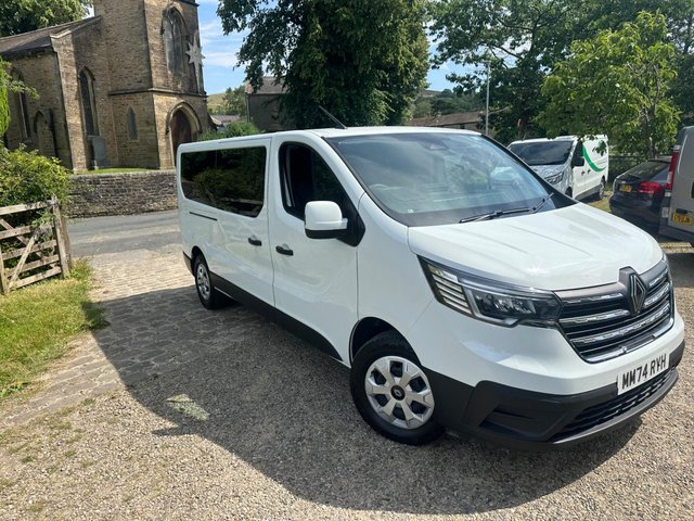 View our RENAULT TRAFIC