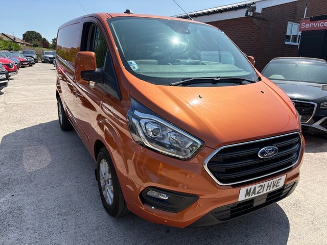 View our FORD TRANSIT CUSTOM