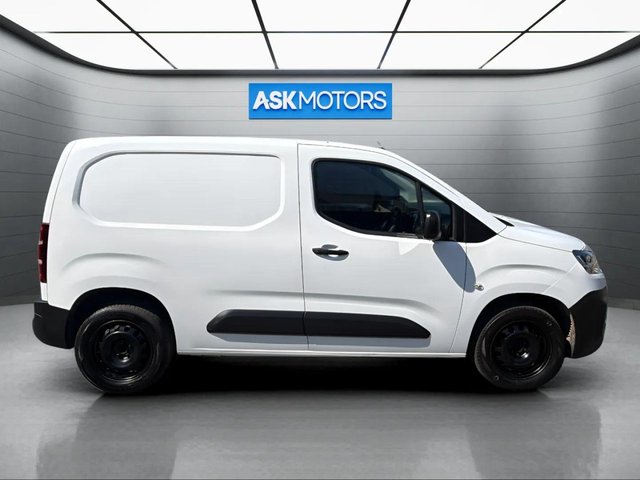 View our CITROEN BERLINGO