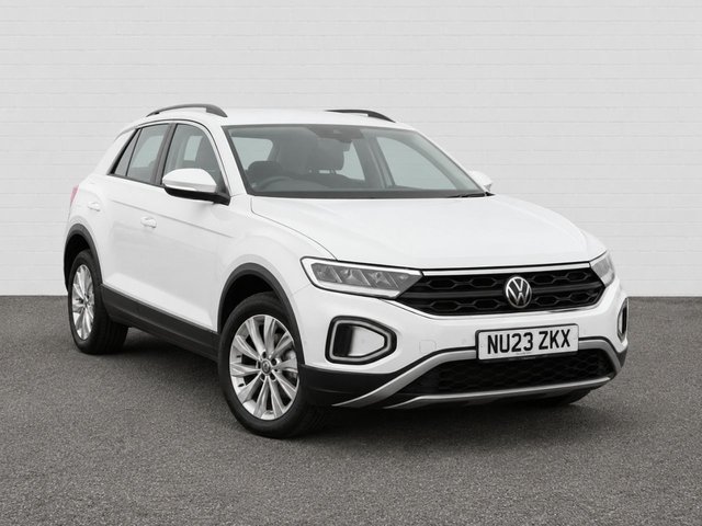 View our Volkswagen T-Roc 1.0 TSI Life SUV 5dr Petrol Manual Euro 6 (s/s) (110 ps)