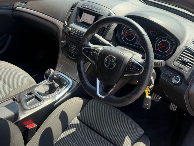 View our VAUXHALL INSIGNIA