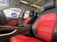 USED 2019 69 JAGUAR F-PACE 2.0 D180 Chequered Flag SUV 5dr Diesel Auto AWD Euro 6 (s/s) (180 ps)+2 KEYS+1 FORMER KEEPER+FSH+NAV+HEATED LEATHER SEATS+PANO SUNROOF+CLIMATE+AIRCON+PARK CONTROL+MEDIA+APPS+DAB+20
