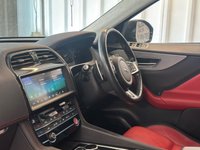 USED 2019 69 JAGUAR F-PACE 2.0 D180 Chequered Flag SUV 5dr Diesel Auto AWD Euro 6 (s/s) (180 ps)+2 KEYS+1 FORMER KEEPER+FSH+NAV+HEATED LEATHER SEATS+PANO SUNROOF+CLIMATE+AIRCON+PARK CONTROL+MEDIA+APPS+DAB+20