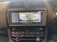 USED 2019 69 JAGUAR F-PACE 2.0 D180 Chequered Flag SUV 5dr Diesel Auto AWD Euro 6 (s/s) (180 ps)+2 KEYS+1 FORMER KEEPER+FSH+NAV+HEATED LEATHER SEATS+PANO SUNROOF+CLIMATE+AIRCON+PARK CONTROL+MEDIA+APPS+DAB+20