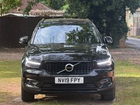 USED 2019 19 VOLVO XC40 2.0 D4 R-Design SUV 5dr Diesel Auto AWD Euro 6 (s/s) (190 ps) 