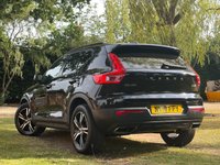 USED 2019 19 VOLVO XC40 2.0 D4 R-Design SUV 5dr Diesel Auto AWD Euro 6 (s/s) (190 ps) 
