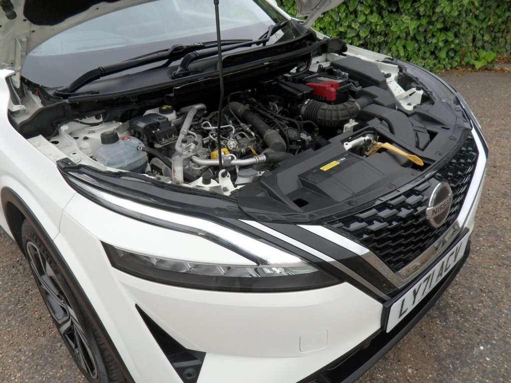 USED 2021 71 NISSAN QASHQAI 1.3 DIG-T MHEV Tekna+ SUV 5dr Petrol Hybrid XTRON Euro 6 (s/s) (158 ps) Service Mot And 12 Months Warranty