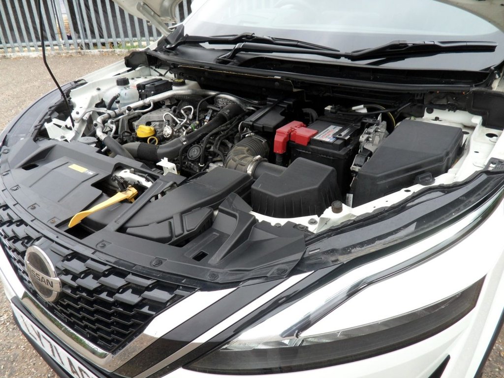 USED 2021 71 NISSAN QASHQAI 1.3 DIG-T MHEV Tekna+ SUV 5dr Petrol Hybrid XTRON Euro 6 (s/s) (158 ps) Service Mot And 12 Months Warranty