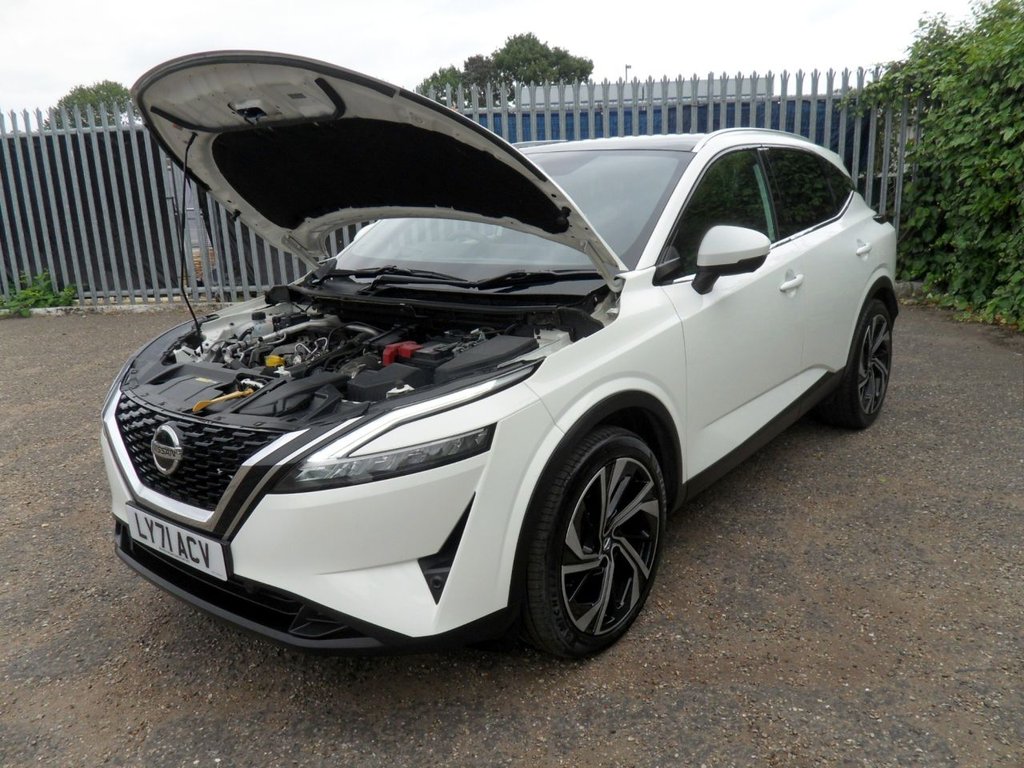 USED 2021 71 NISSAN QASHQAI 1.3 DIG-T MHEV Tekna+ SUV 5dr Petrol Hybrid XTRON Euro 6 (s/s) (158 ps) Service Mot And 12 Months Warranty