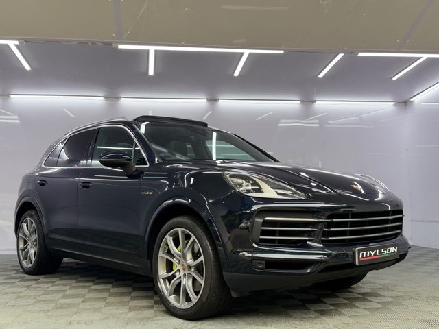 View our PORSCHE CAYENNE