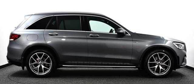 USED 2020 70 MERCEDES-BENZ GLC 2.0 GLC300d AMG Line (Premium Plus) SUV 5dr Diesel G-Tronic+ 4MATIC Euro 6 (s/s) (245 ps) FSH | PanRoof/Burmester/360Cam