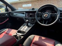USED 2023 23 PORSCHE MACAN 2.9T V6 S SUV 5dr Petrol PDK 4WD Euro 6 (s/s) (380 ps) 